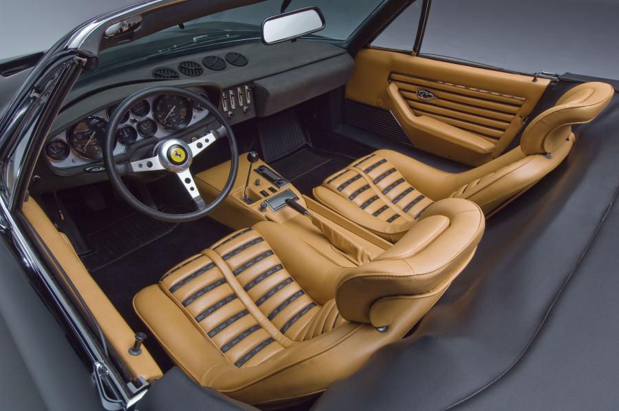  Ferrari 365 GTB/4 Daytona Spyder 1971 года  (фото 17 из 85)